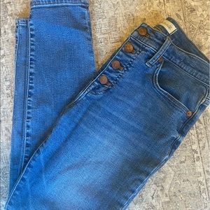 Madewell 9” button fly skinny crop jeans